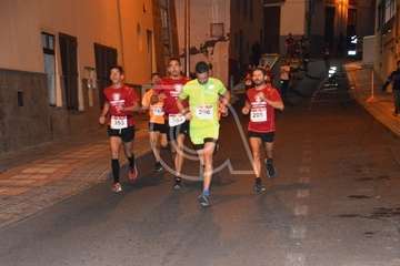 Telde se engancha al amor con su carrera nocturna (Foto TA)